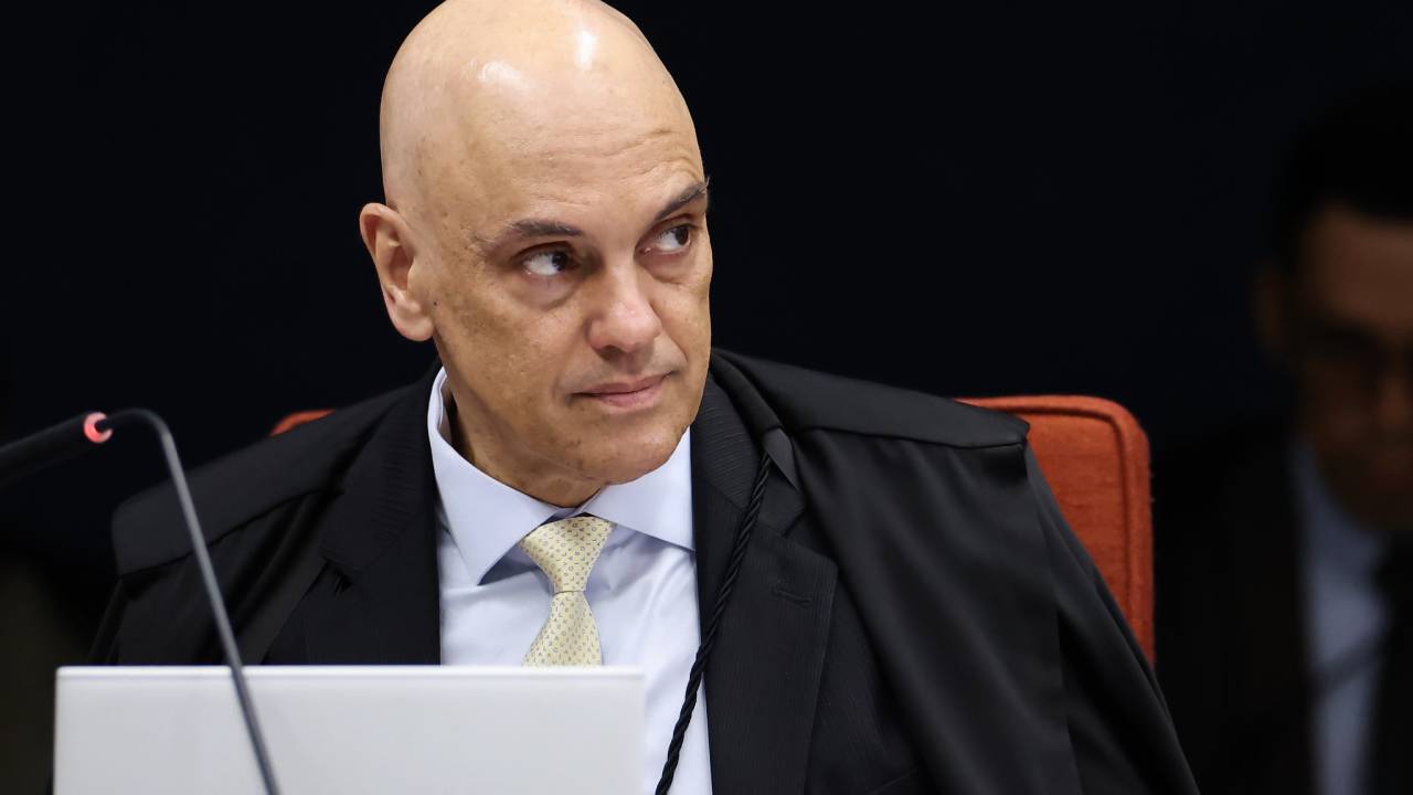 Ministro Alexandre de Moraes durante sessão da primeira Turma do STF